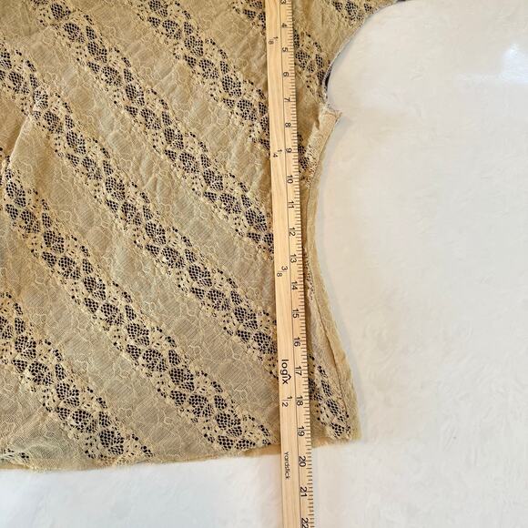 Vintage‎ Y2K Tag Rag Culture Beige Lace Stretch Top M Made in USA Cap Sleeve - Picture 11 of 13